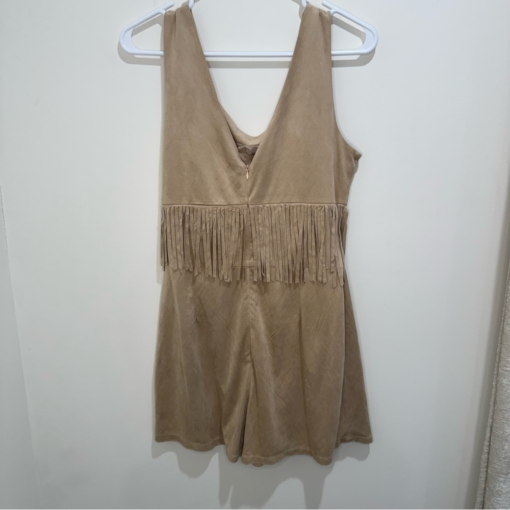 Chelsea & Violet Tan Faux Suede Fringe Sleeveless Mini Dress Size S NWT - Picture 5 of 10
